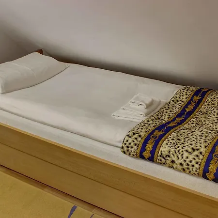 Vlasinski Vrtovi * Vlasina Rid